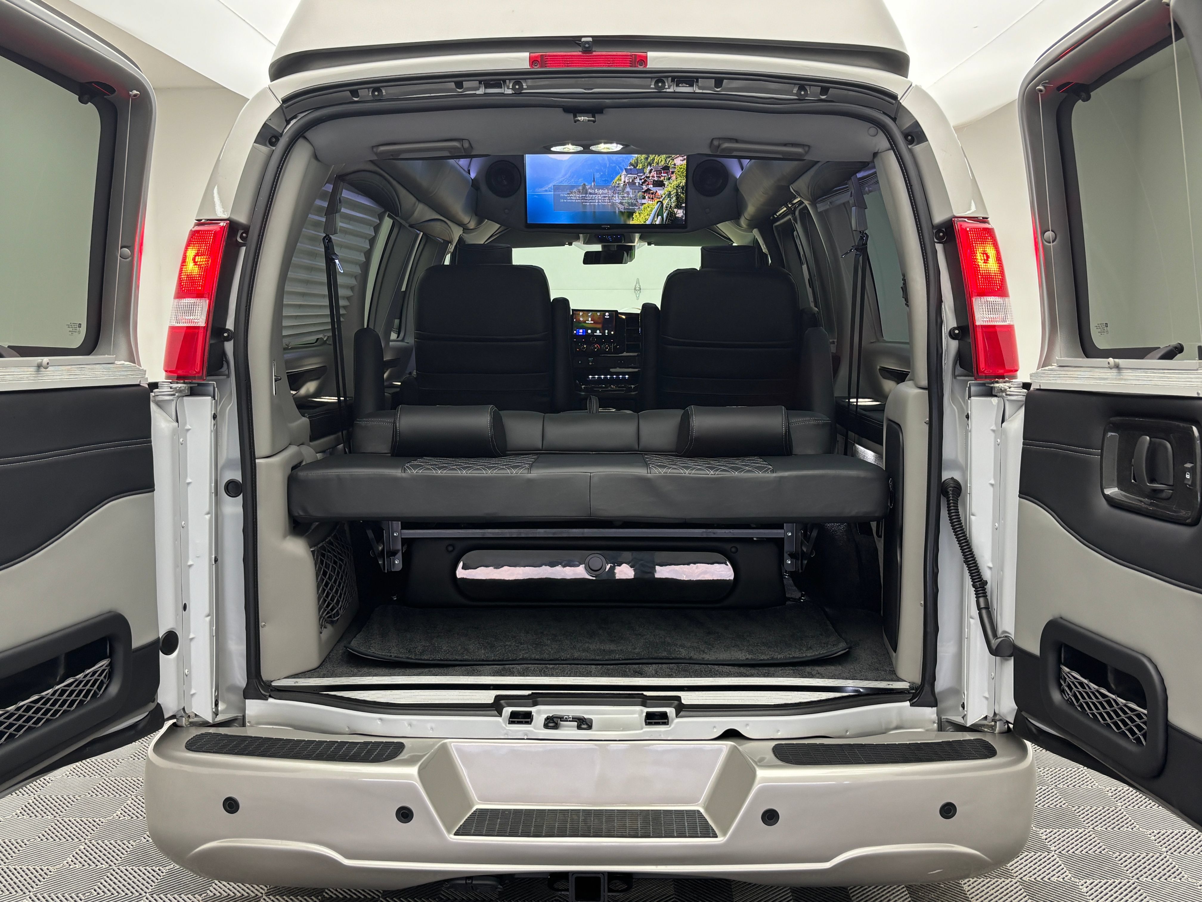 New 2026 GMC Savana 2500 w/ Driver Convenience Package RWD image 13