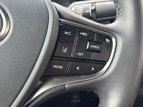 Used 2023 Lexus ES 350 w/ Accessory Package (Z2) FWD image 24