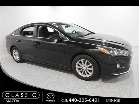 Used 2019 Hyundai Sonata SE image 1