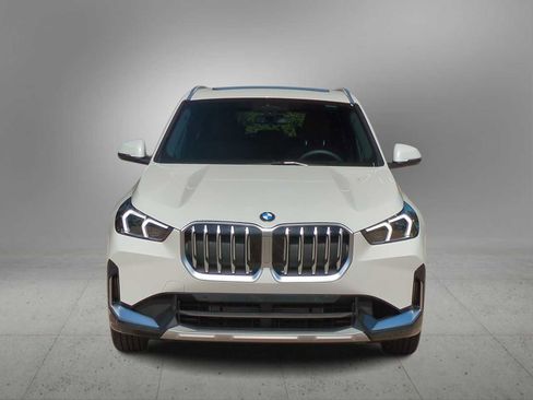 New 2026 BMW X1 xDrive28i image 3