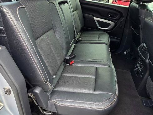 Used 2019 Nissan Titan PRO-4X w/ Pro-4x Convenience Package AWD/4WD image 22