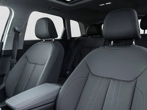 New 2026 Audi Q3 quattro 2.0T AWD/4WD image 23