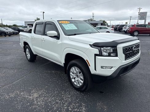 Used 2024 Nissan Frontier SV w/ SV Convenience Package image 1