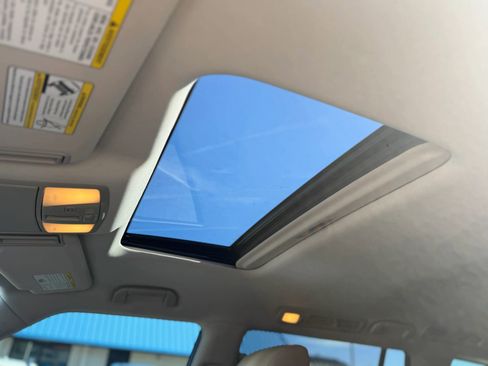 Used 2018 Nissan Armada Platinum w/ Captain Seat Package image 23