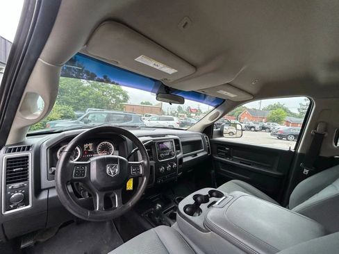 Used 2017 RAM 2500 Tradesman w/ Popular Equipment Group image 19