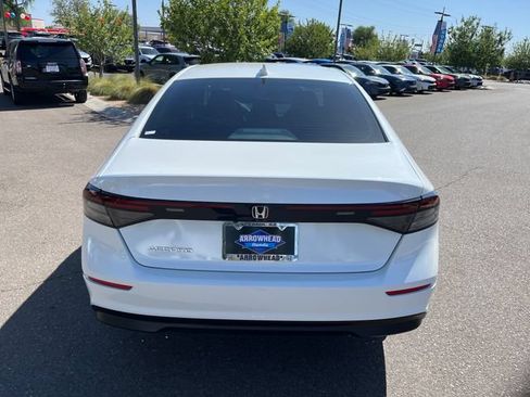 Certified 2023 Honda Accord EX image 11