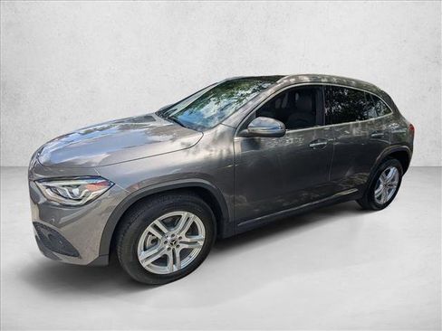 Used 2023 Mercedes-Benz GLA 250 4MATIC image 9