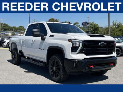 New 2025 Chevrolet Silverado 2500 LT w/ Trail Boss Package