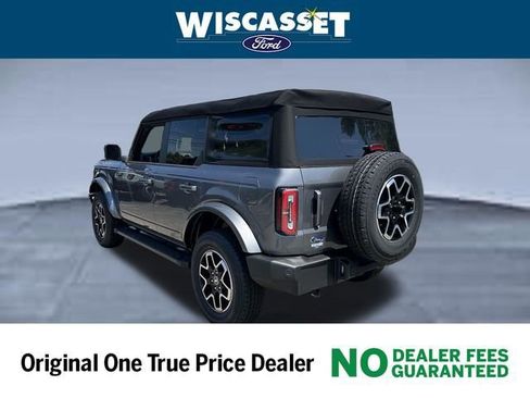 New 2024 Ford Bronco Outer Banks image 18