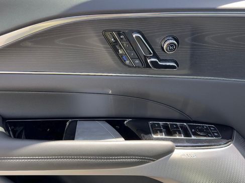 Certified 2024 Cadillac Lyriq Sport AWD/4WD image 17