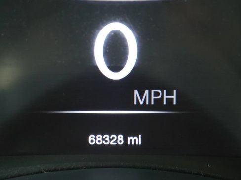 Used 2018 Jeep Grand Cherokee Overland AWD/4WD image 18