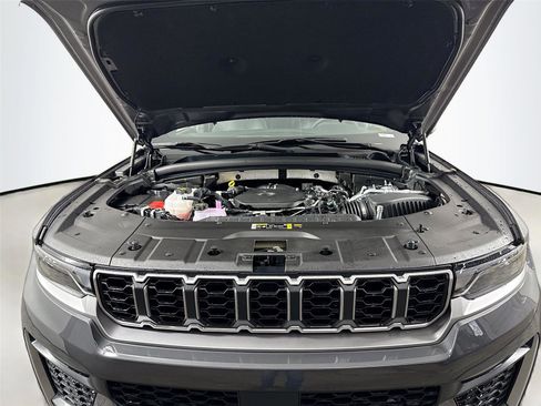 New 2026 Jeep Grand Cherokee L Limited image 26