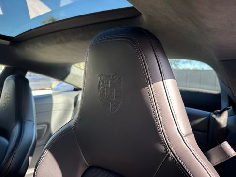 Certified 2025 Porsche 911 Carrera GTS RWD image 24