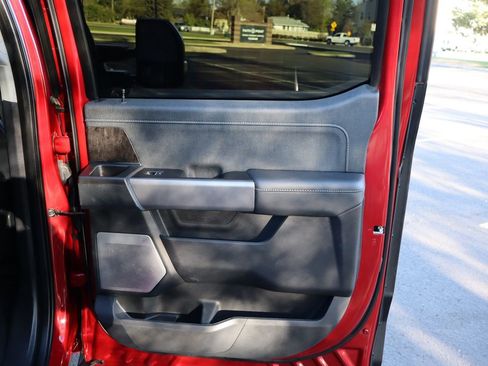 Used 2023 Ford F150 Lariat w/ Equipment Group 502A High AWD/4WD image 25