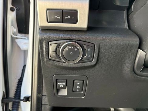 Used 2020 Ford F150 Platinum w/ Equipment Group 701A Luxury image 26