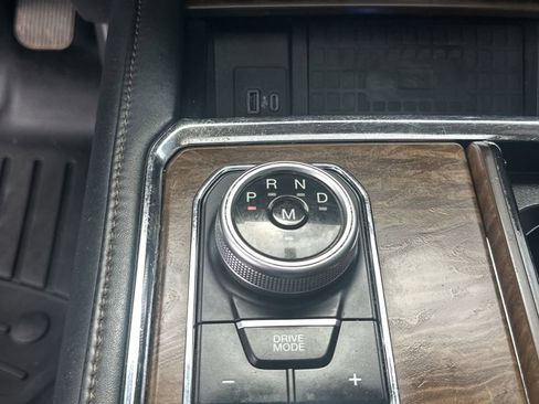 Used 2021 Ford Expedition Platinum RWD image 33
