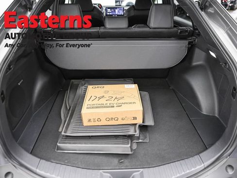 Used 2023 Subaru Solterra AWD image 9
