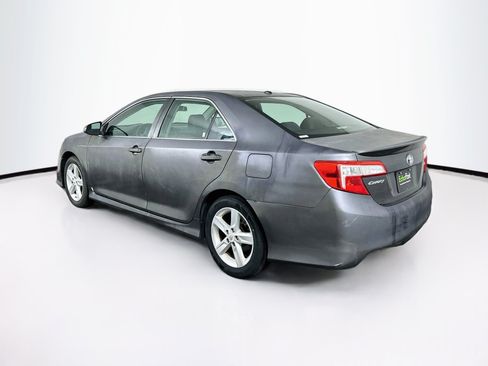 Used 2012 Toyota Camry SE FWD image 5