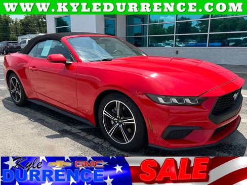 Used 2024 Ford Mustang Premium RWD image 1