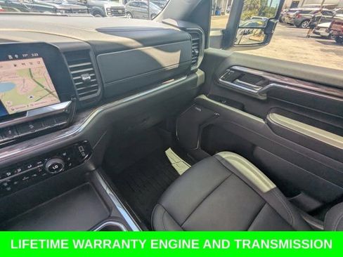 Used 2024 Chevrolet Silverado 2500 LTZ w/ LTZ Plus Package AWD/4WD image 18