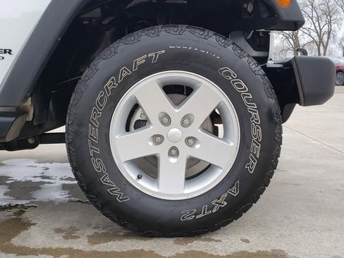 Used 2016 Jeep Wrangler Unlimited Sport w/ Quick Order Package 24S image 28