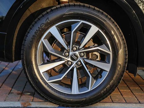 Certified 2023 Audi Q5 2.0T Premium Plus w/ Premium Plus Package image 13