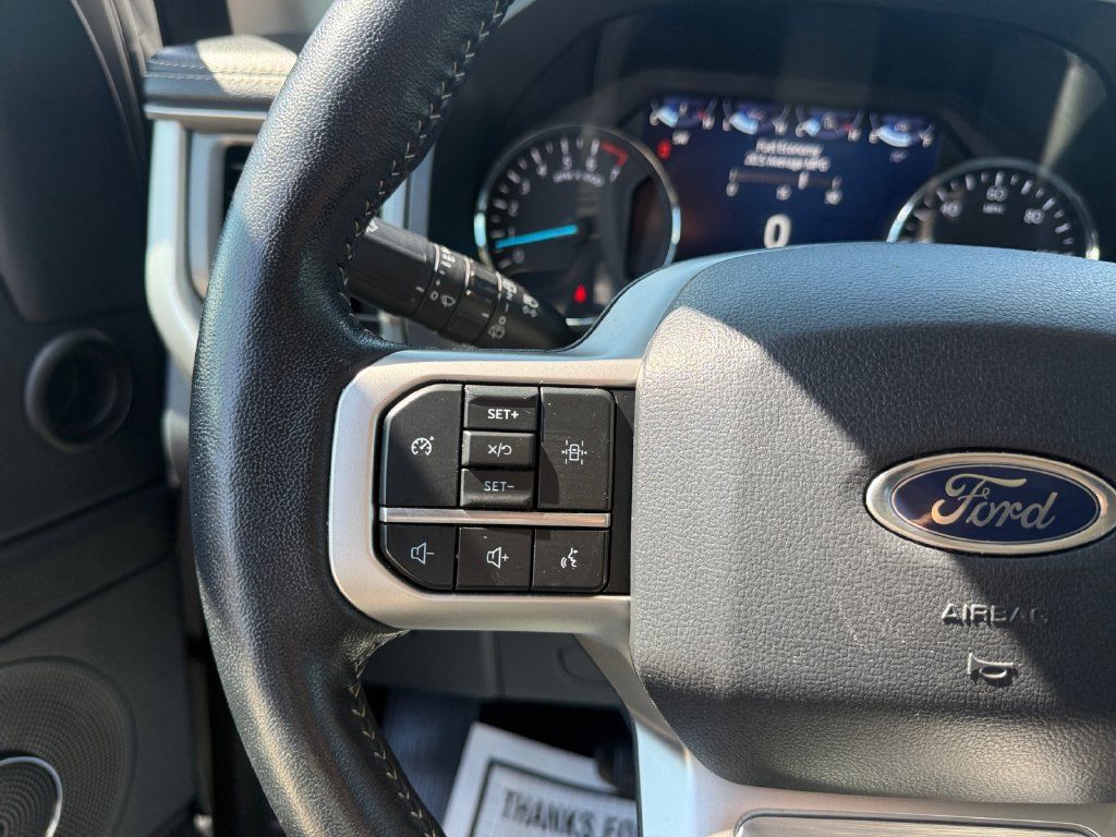 Used 2024 Ford Expedition XLT RWD image 23