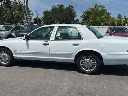 Used 2009 Mercury Grand Marquis LS RWD image 13