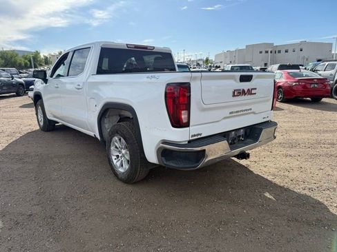 Used 2023 GMC Sierra 1500 SLE AWD/4WD image 3