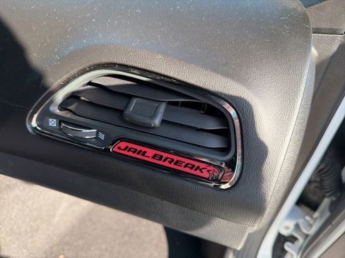 Used 2023 Dodge Challenger SRT Hellcat RWD image 21