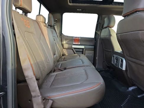Used 2015 Ford F150 King Ranch w/ Equipment Group 601A Luxury AWD/4WD image 20