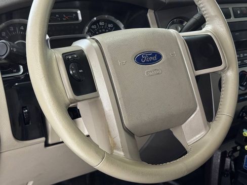 Used 2014 Ford Expedition XL RWD image 81