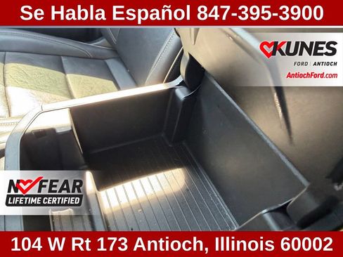 Used 2023 Chevrolet Suburban Premier AWD/4WD image 26