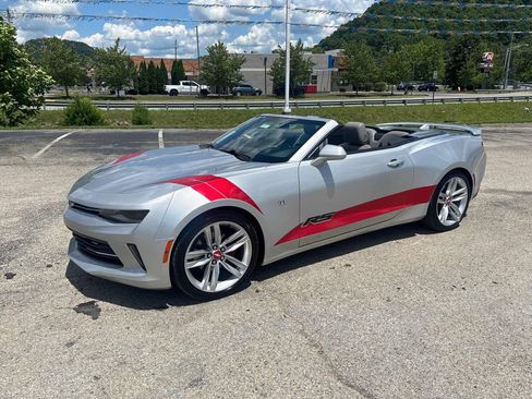 Used 2017 Chevrolet Camaro LT w/ RS Package RWD image 9