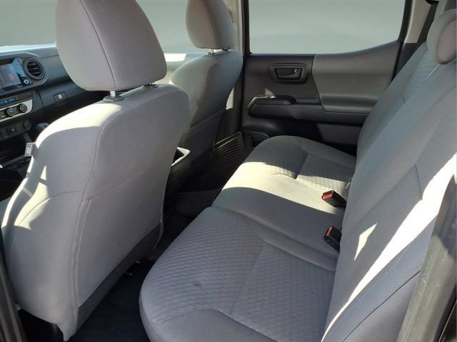 Used 2023 Toyota Tacoma SR AWD/4WD image 31