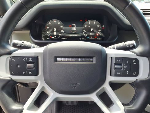 Certified 2024 Land Rover Defender 110 X-Dynamic SE AWD/4WD image 11