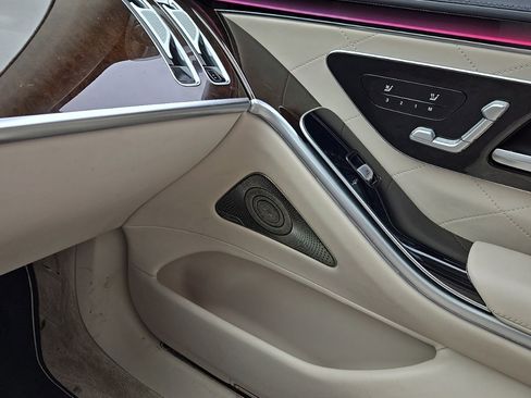 Certified 2021 Mercedes-Benz S 580 4MATIC Sedan image 12