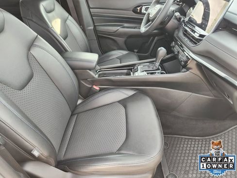 Used 2025 Jeep Compass Latitude w/ Convenience Group image 16