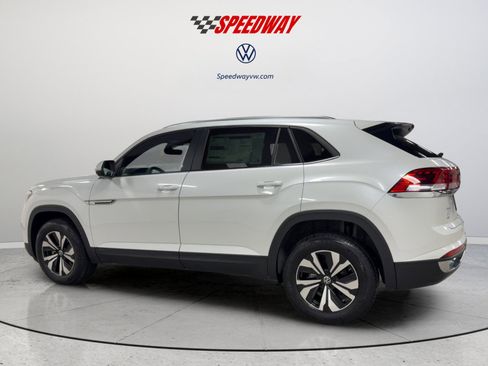 New 2026 Volkswagen Atlas Cross Sport SE AWD/4WD image 7
