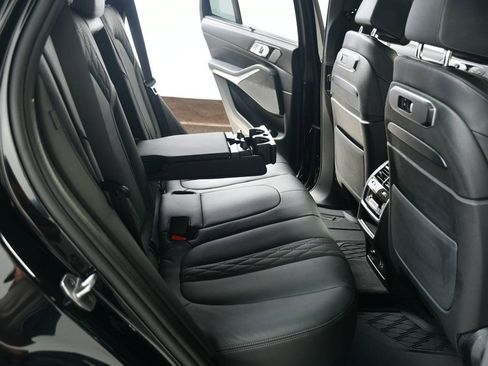 Used 2025 BMW X5 xDrive40i w/ Executive Package image 38