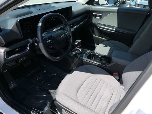 Used 2025 Kia K4 EX FWD image 9
