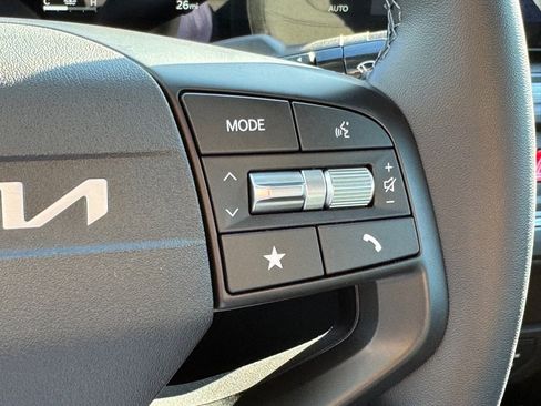 New 2025 Kia K4 EX image 13