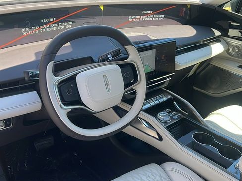 New 2025 Lincoln Nautilus Black Label w/ Jet Appearance Package image 10