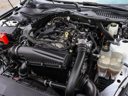 Used 2024 Ford Mustang Premium RWD image 31