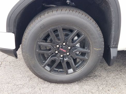 New 2026 GMC Sierra 1500 Elevation w/ Preferred Package image 14