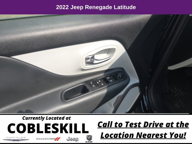 Used 2022 Jeep Renegade Latitude w/ Convenience Group AWD/4WD image 12