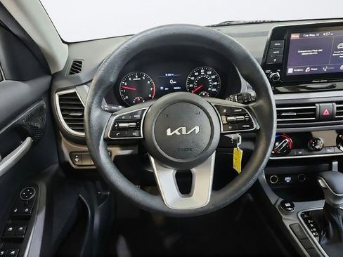 Certified 2023 Kia Seltos LX AWD/4WD image 9