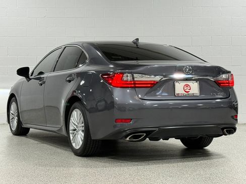 Used 2017 Lexus ES 350 w/ Premium Package FWD image 8