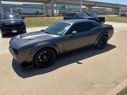 Used 2023 Dodge Challenger R/T Scat Pack RWD image 3