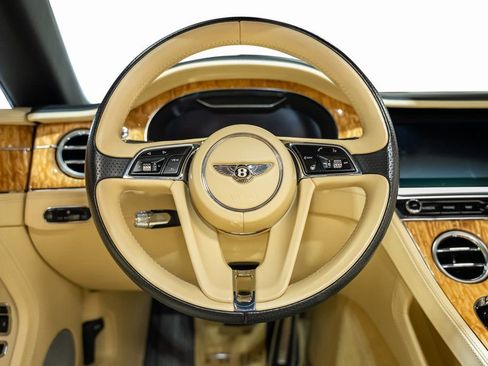 Used 2020 Bentley Continental GT image 41